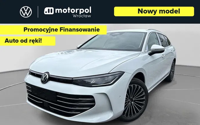 samochody osobowe Volkswagen Passat cena 229910 przebieg: 1, rok produkcji 2024 z Łomża